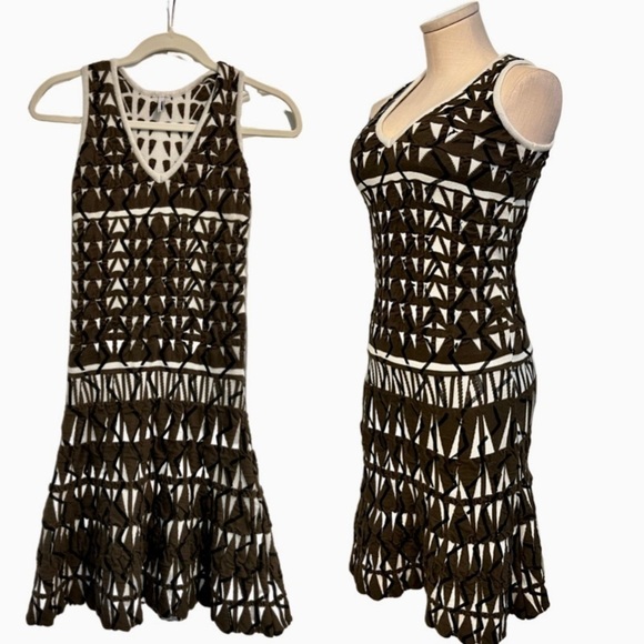 Faith Cnnexion Paris Textured Drop Waist Thick Stretchy Sleeveless Dress - Picture 1 of 13